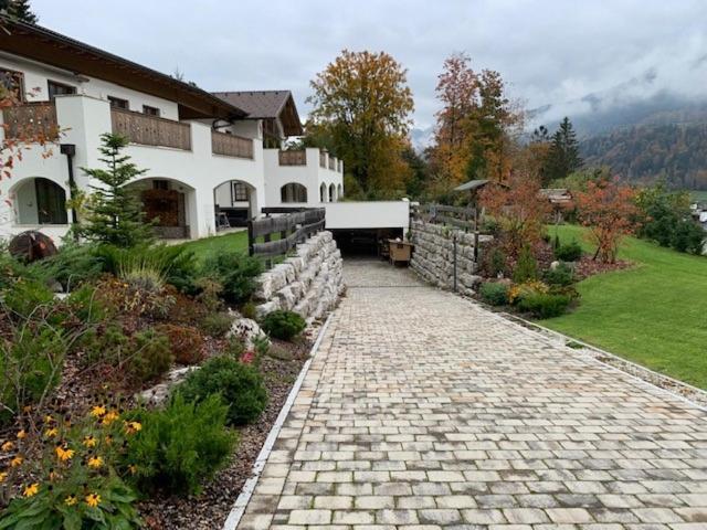 Alpenvilla Berchtesgaden Appartements Exterior photo